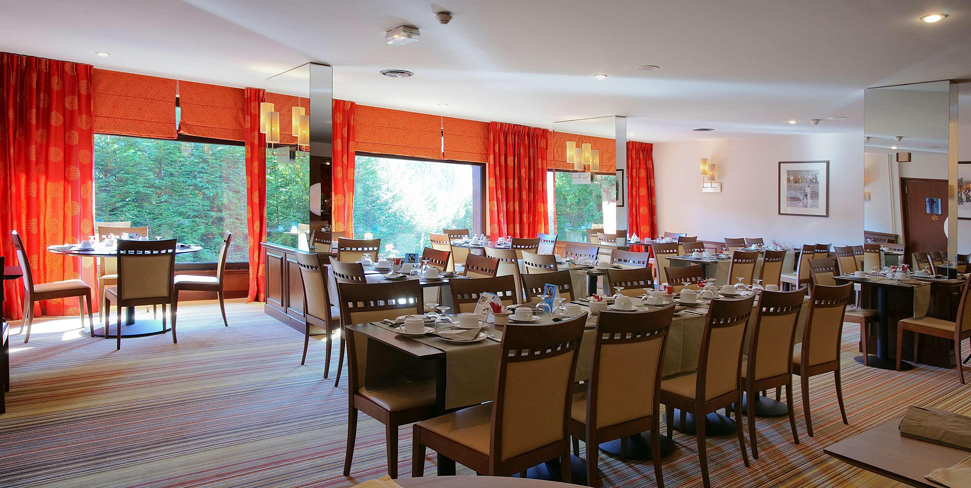 Best Western Plus Hostellerie Du Vallon Trouville-sur-Mer Restaurant photo